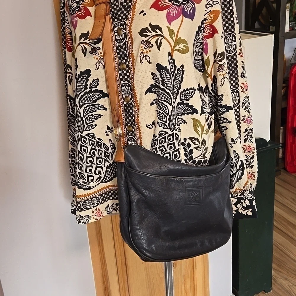 Vintage Leather Hobo Slouchy Crossbody Bag Navy With Compartments